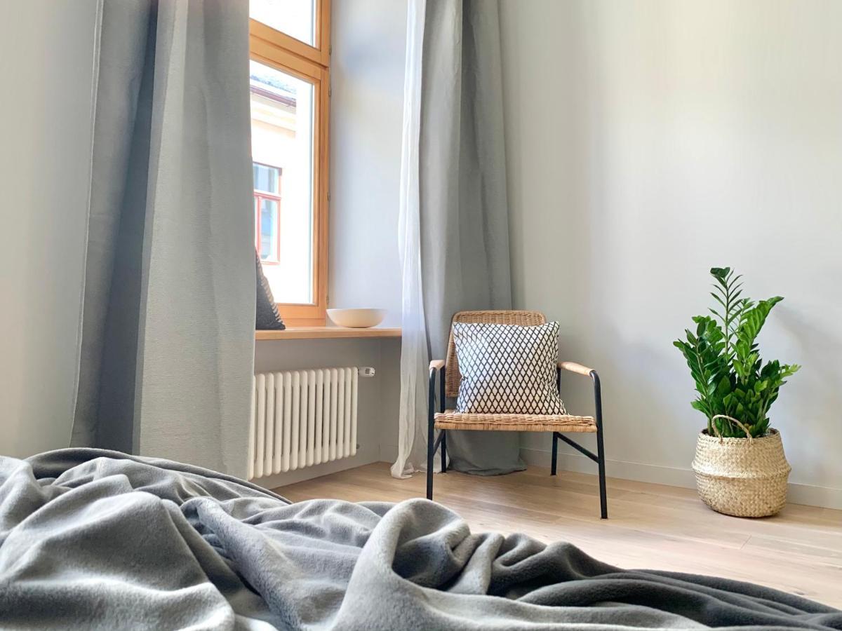 Stylish New Apartment In Riga Old Town - City Centre, Self Check-In, Walkable To Major Attractions Extérieur photo